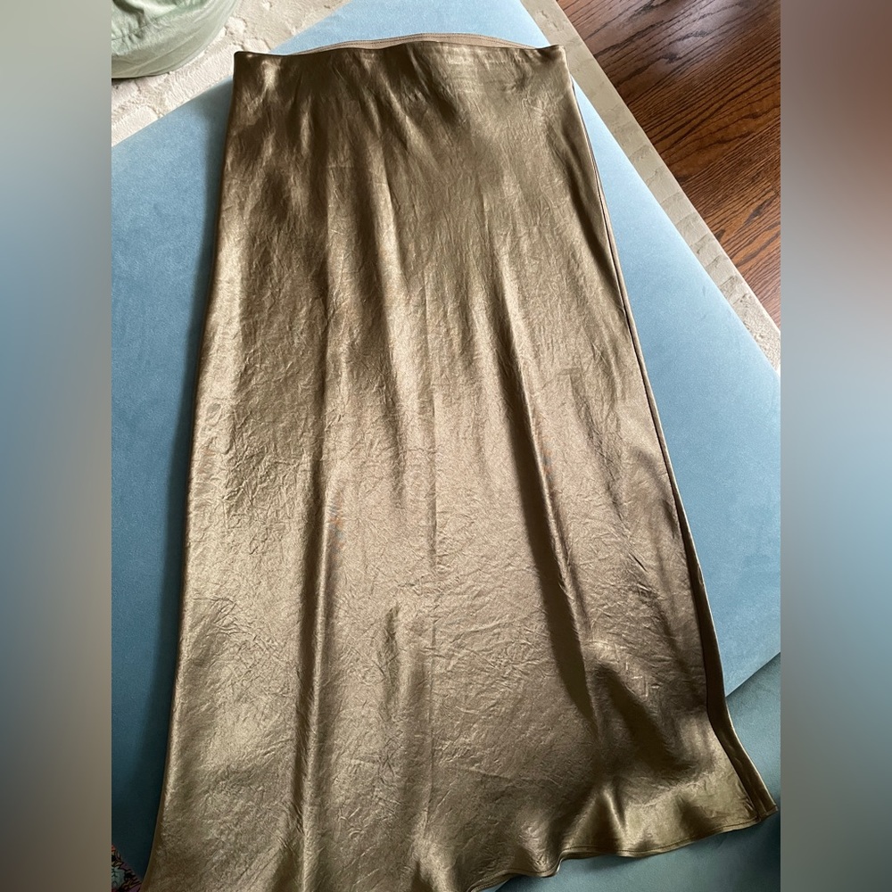 Babaton Shimmering Olive/Gold Midi Skirt Like New